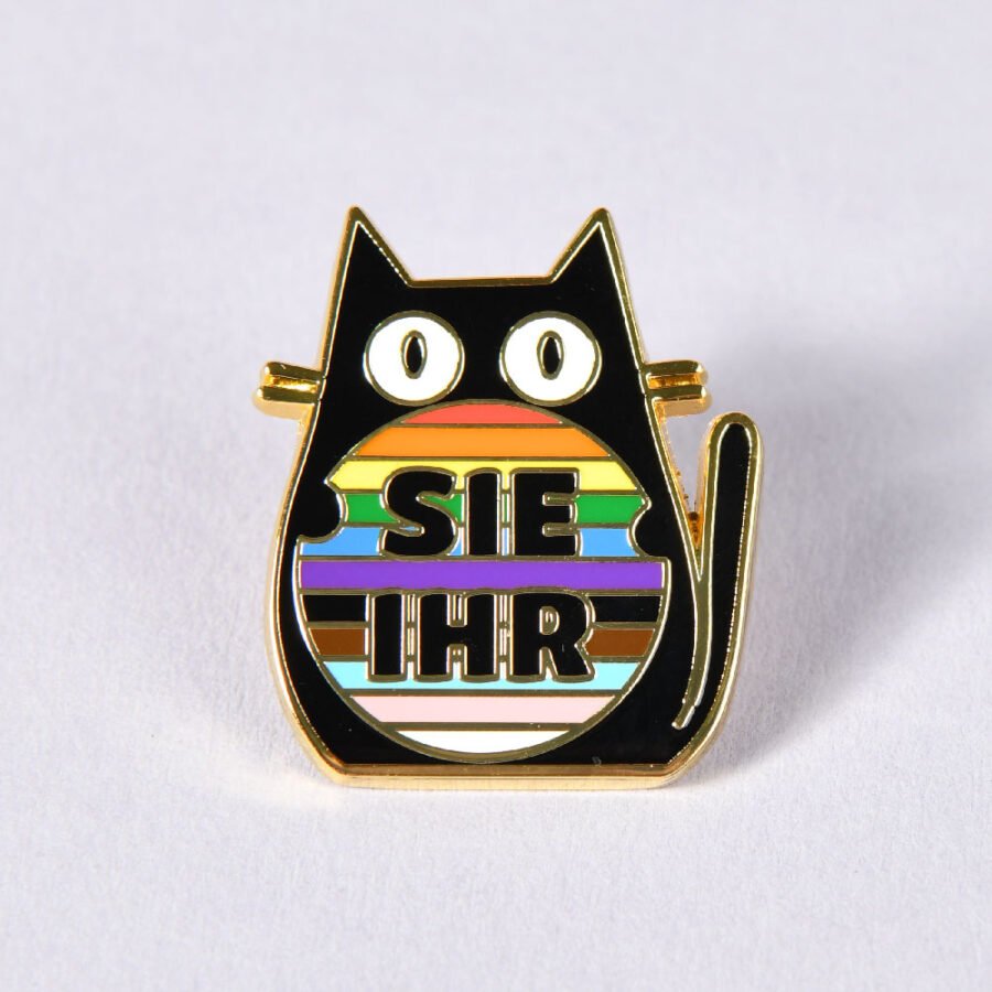 Black Cat German Pronoun Pin Series - Image 3